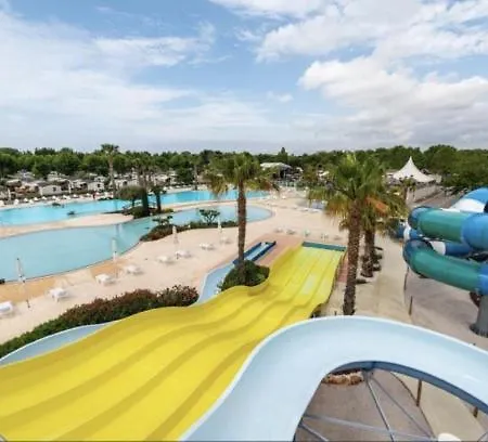 Camping Carabasse Vias Plage. Exterior photo