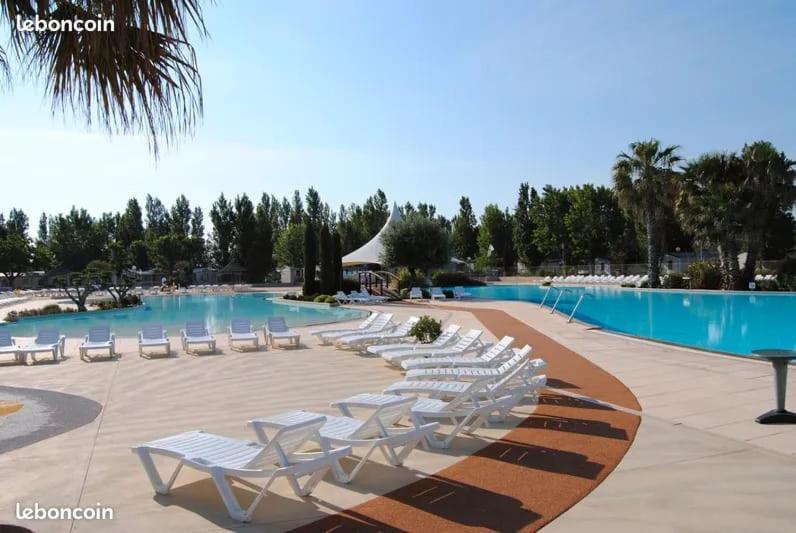 Carabasse Plage. Vias